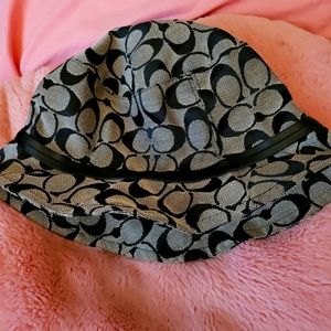 Coach bucket hat